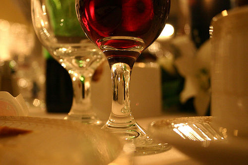 Bicchieri di vino (crediti: Martin Cathrae)