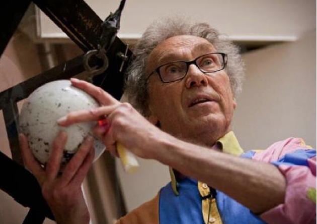 Walter_Lewin_May_16,_2011_talk_at_MIT